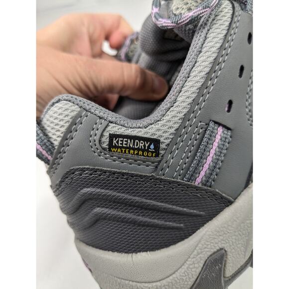 Keen Koven Women's 8 Waterproof Hiking Shoe - Picture 5 of 10